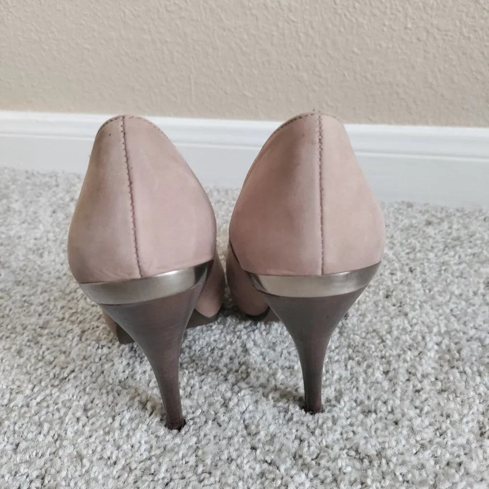 Steve Madden “Triggerr” Brown Suede Heels Size 6 - Picture 3 of 9